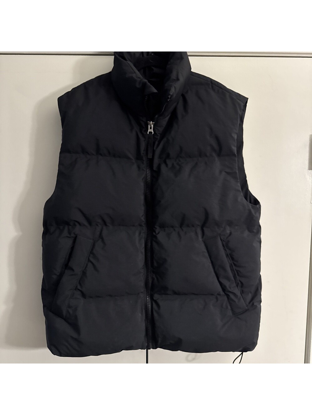 H&M Mens Puffer Vest Jacket Size S Small Black Full Zip Stand Collar Sleeveless